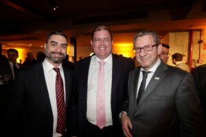 DA ESQUERDA PARA A DIREITA:  Adelson Martins, Daniel Rossi, Vicente Abate.