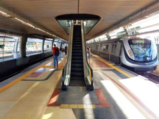 Passageiros aguardam embarque na estação Cidade Nova, no Rio de Janeiro (Divulgação/MetrôRio)