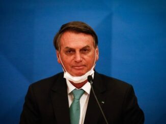 A máscara de Bolsonaro cai | Pablo Jacob