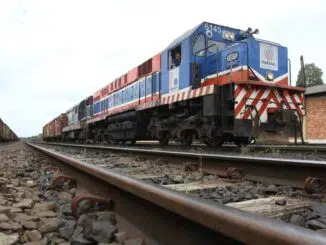 Locomotiva da Ferroeste em operação em Guarapuava, em abril de 2019| Foto: Jaelson Lucas / AEN