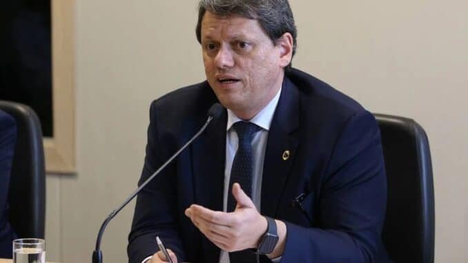 O ministro da Infraestrutura, Tarcísio de Freitas Foto: Fábrio Rodrigues Pozzebom/Agência Brasil