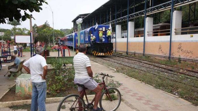 Viagem teste entre Recreio e Cartaguases, percurso de 60 quilômetros na Zona da Mata, em 2018, marcou mais uma etapa da campanha pela retomada (foto: Edésio Ferreira/EM/DA Press - 19/05/2018)