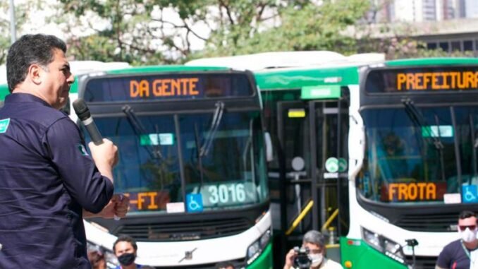 Novos ônibus começam a circular nesta quarta-feira