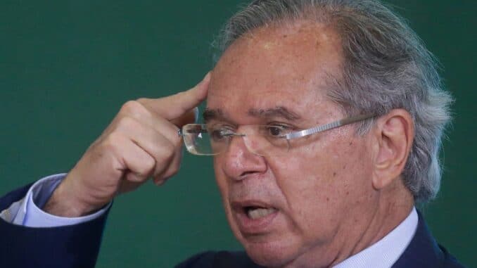 O Ministro da Economia, Paulo Guedes, declarou neste domingo, que a empresa estatal de ferrovias ligada ao Ministério da Infraestrutura, deveria ser fechada. Foto: Dida Sampaio/Estadão - 25/10//2021