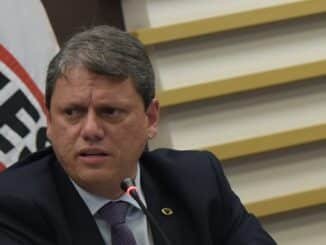 Tarcísio de Freitas: ministro da Infraestrutura poderá ter como vice o ex-ministro do Meio Ambiente Ricardo Salles — Foto: Ricardo Botelho/Minfra