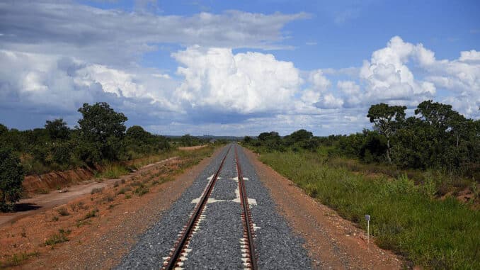 Lote 6 da Ferrovia de Integração Oeste-Leste (Fiol); segundo o PNL 2035, governo espera avançar em um planejamento logístico mais sofisticado para os próximos anos Foto: Ministério da Infraestrutura/ Divulgação