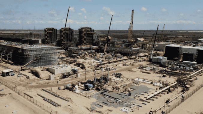 Obras da usina termelétrica GNA/ Fonte: FGV Energia
