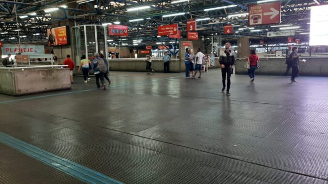 Mezanino da Estação Palmeiras-Barra Funda. Foto: Diário dos Trilhos