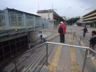 Quem precisa usar o metrô em BH encontra as estações fechadas durante os horários de pico (foto: Leandro Couri/EM/D.A Press)