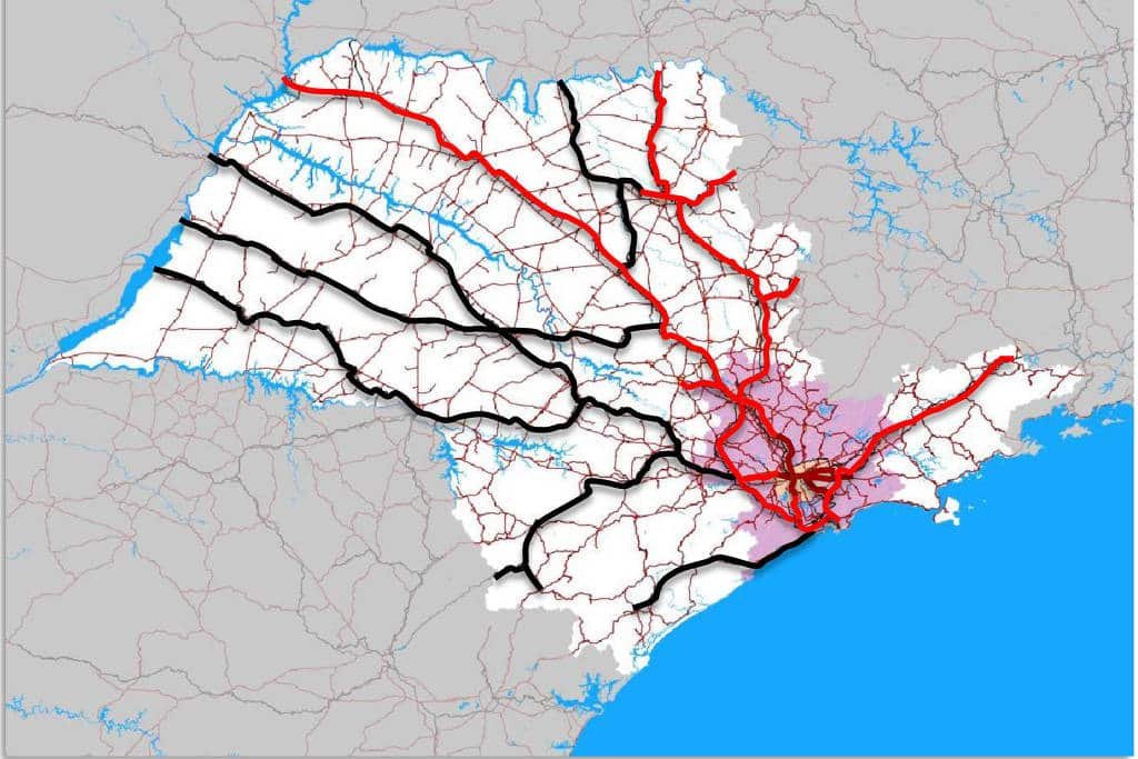 Em vermelho, a malha ferroviária ativa em São Paulo, de 2.390 km, inferior aos 2.530 km ociosos ou desativados (em preto) - Secretaria de Logística e Transportes