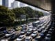 Carros parados em trânsito de Xangai, na China - Aly Song - 10.mar.2021/Reuters