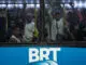 Passageiros em veículo do BRT na zona oeste do Rio Tércio Teixeira/Folhapress