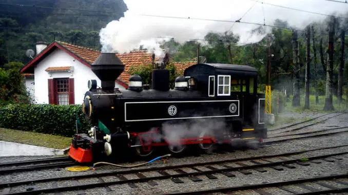 Maria-fumaça voltará a operar em Campos do Jordão neste sábado (18), após sete anos parada Maria-fumaça voltará a operar em Campos do Jordão neste sábado (18), após sete anos parada - Divulgação