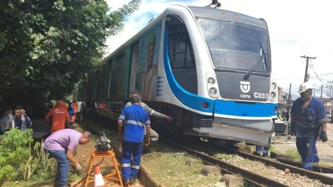 CBTU suspende viagens de trem da Linha Sul por tempo indeterminado após acidente — Foto: Pedro Trindade/Inter TV Cabugi
