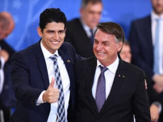 O ministro da Infraestrutura Marcelo Sampaio e Jair Bolsonaro - Evaristo Sá - 31.mar.22/AFP