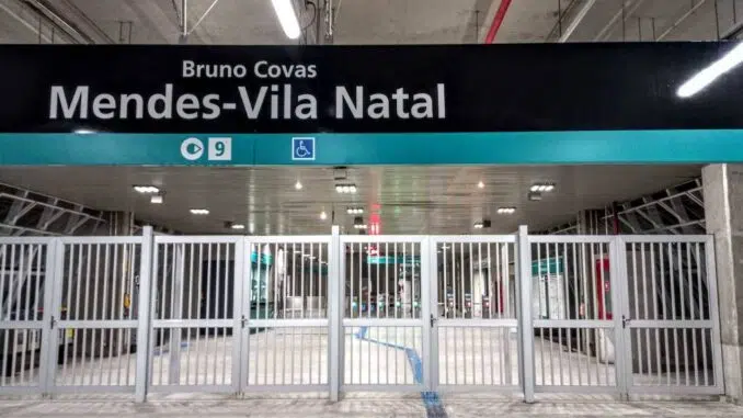 Estação Bruno Covas/Mendes-Vila Natal fechada no fim da tarde de 1º de julho de 2022 - Matheus Souza/Agência Mural