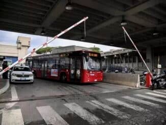 Terminal de ônibus em Roma, capital da Itália Foto: ANSA / Ansa - Brasil