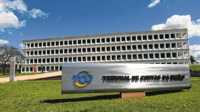 Sede do TCU, em Brasília; nos últimos anos, a Corte de Contas aprovou planos de renovação de contratos de concessão de ferrovias Foto: Marcos Oliveira/ Agência Senado