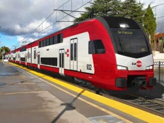 O trem “double-decker” KISS160 que será usado na Califórnia (Stadler)