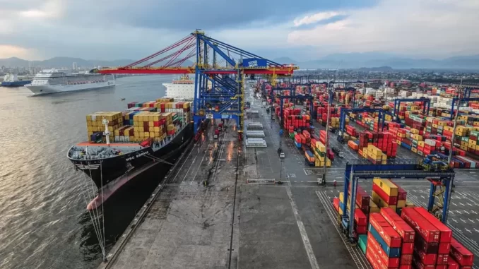 Porto de Santos: Fips, associação de empresas nas ferrovias do porto, preveem investir quase R$ 1 bilhão em cinco anos (Germano Lüders/Exame)