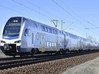 Trem “double-decker” da Stadler (MTI)