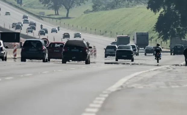 A operadora de concessões de infraestrutura CCR teve leve queda no tráfego total em suas rodovias em setembro ante um ano antes (Foto: Agência Brasil)