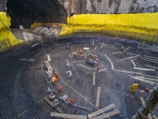 A Acciona preparava a concretagem da laje de fundo de Freguesia do Ó (LinhaUni)