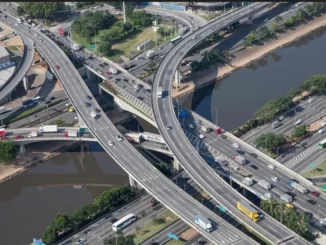 Vista aérea da cidade de São Paulo: mobilidade é um dos principais desafios das grandes cidades - Foto: Diogo Moreira/Divulgação