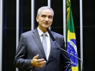 Coelho Diniz: "Precisamos reduzir a dependência do transporte rodoviário" - Acervo Câmara dos Deputados