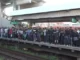 Plataformas ficam lotadas por conta de falhas nas linhas 8 e 9 na CPTM, administradas pela ViaMobilidade — Foto: Reprodução/TV Globo
