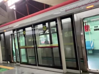 Porta de plataforma do Metrô de SP — Foto: Reprodução/TV Globo