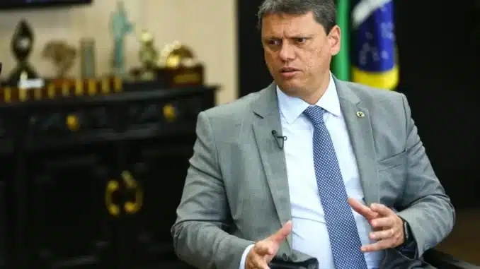 Governador de São Paulo destacou que está fazendo um "trabalho de convencimento" junto ao governo federal para que privatização ocorra. Imagem: Por Roberto Samora