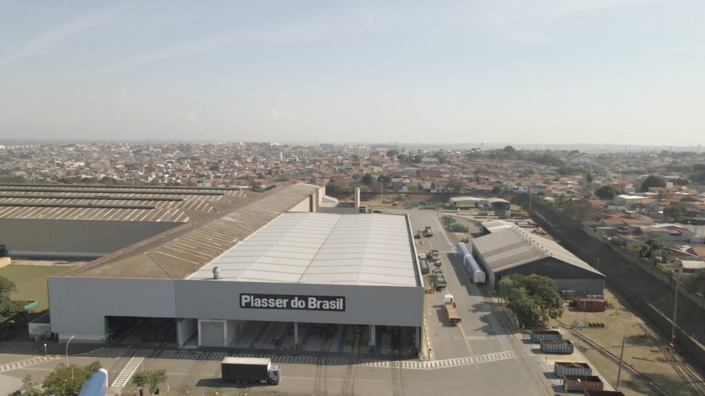 Vista aérea da nova unidade da Plasser do Brasil, em Hortolândia (SP)