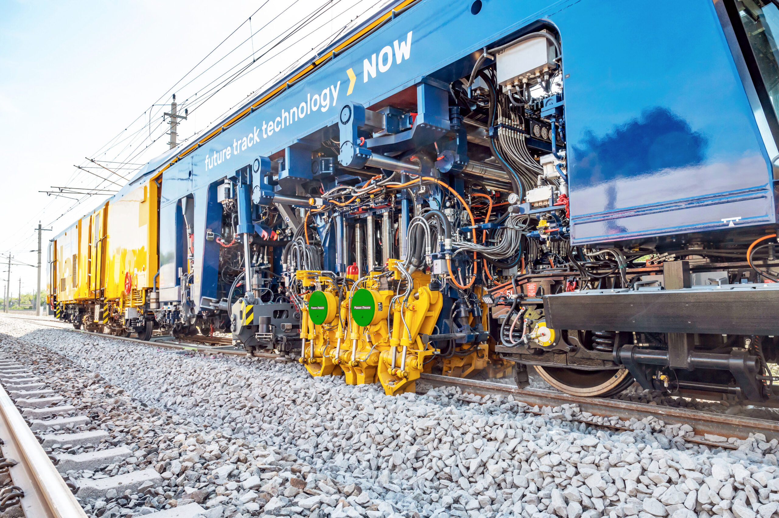Unimat 09-8x4/4S: socadora da Plasser & Theurer vai operar pela primeira vez no Brasil. Foto: Divulgação/Plasser do Brasil