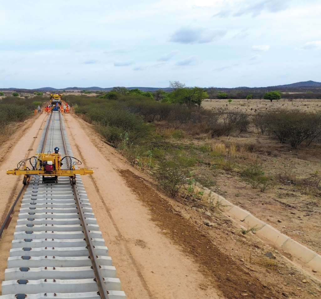 Trecho das obras da Transnordestina - Ministério dos Transportes