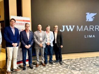 Comitiva brasileira contou com a participação de Christian Peters, da Rail Service; Claudinei Carvalho, diretor da Revista Ferroviária; Igor Antonelli, da Loram South America; Luís Melo, da Progress Rail; Rodrigo Vilaça, do Brasil on Rails; e Yugo Nomura, da Frauscher/Wabtec.